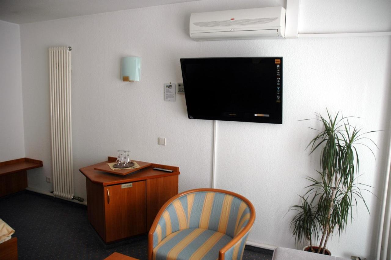 Parkhotel Goldlinde ボーデンヴェルダー エクステリア 写真